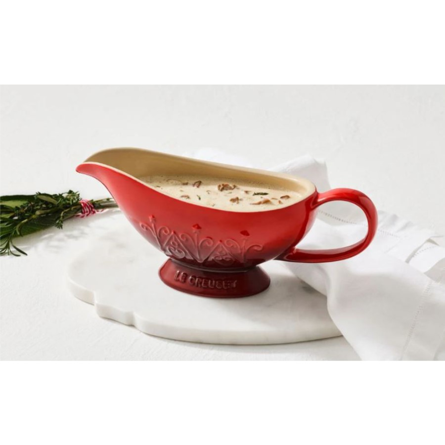 additioanl image for  Le Creuset L'Etoile G/Boat Cerise 460 ml 